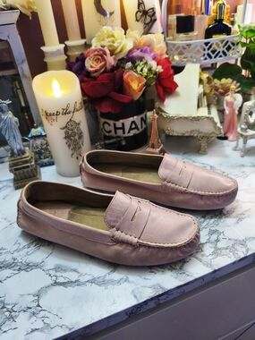 Johnston & Murphy Blush Pink Leather Penny Loafers